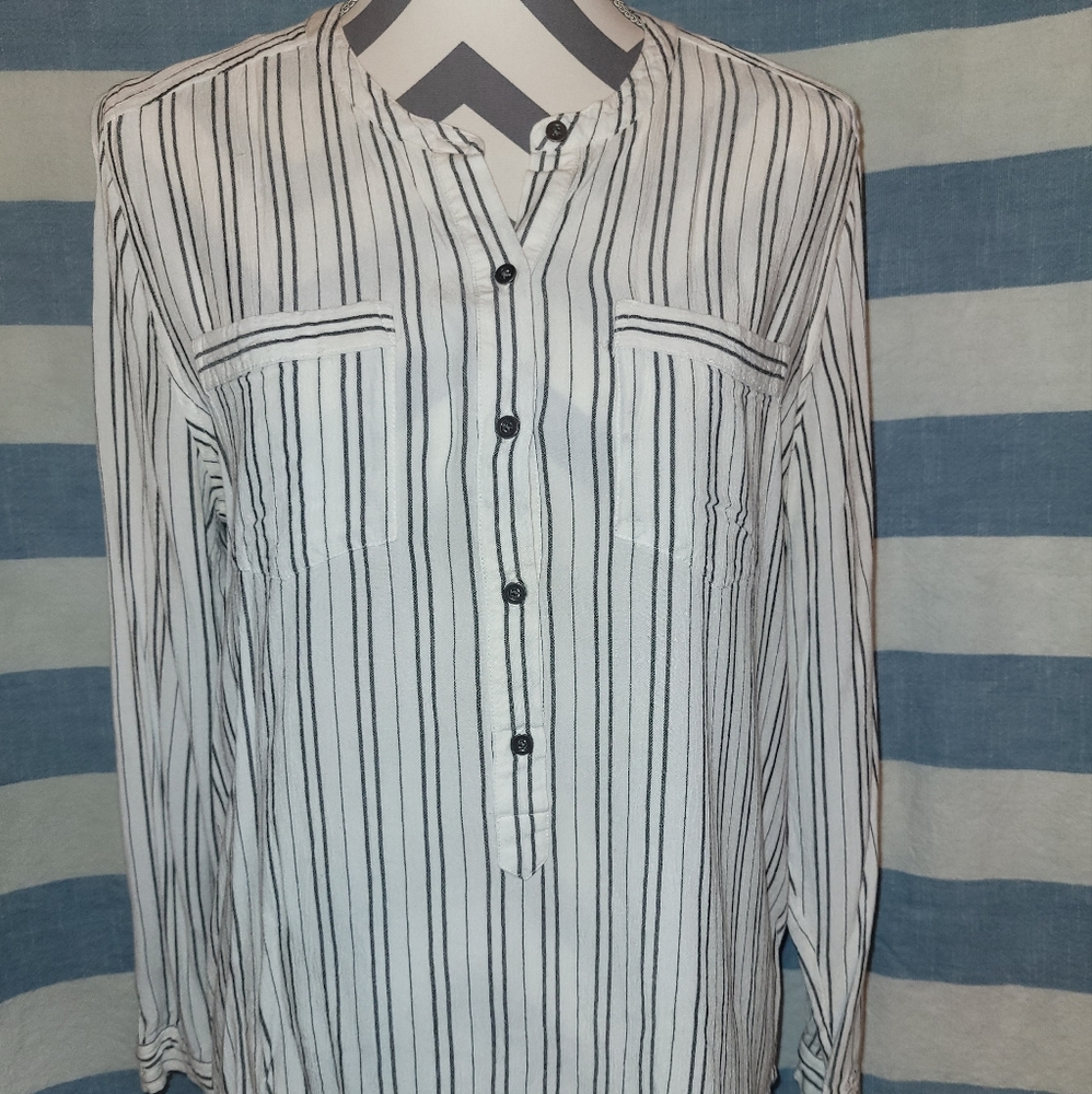 Lucky Brand Women's Button Up